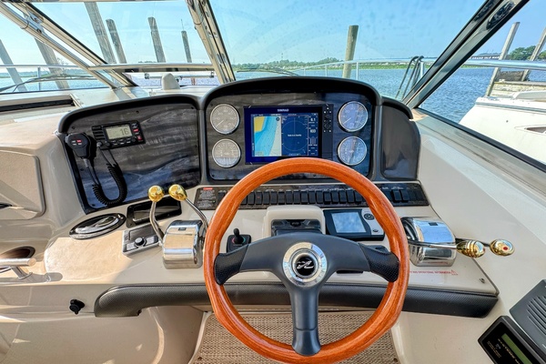FEELING BLUE 39ft Sea Ray Yacht For Sale