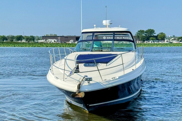 FEELING BLUE 39ft Sea Ray Yacht For Sale