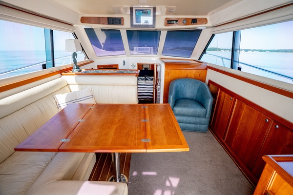 Hook d Hemm 38ft Riviera Yacht For Sale