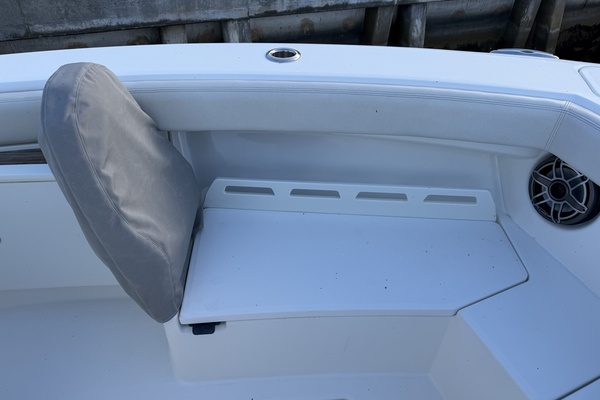 Evolution 34ft Solace Yacht For Sale