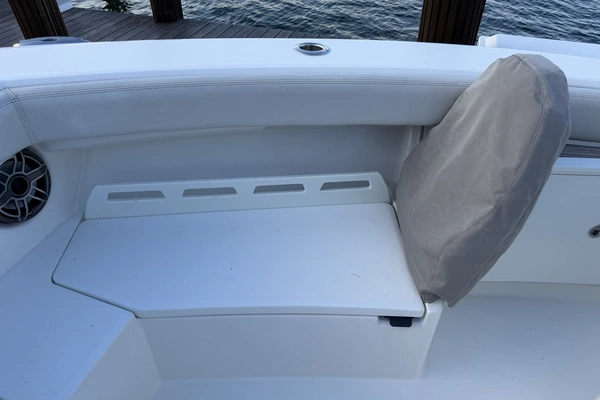Solace 345CC Yacht For Sale