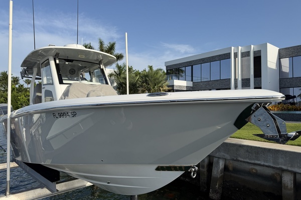 Evolution 34ft Solace Yacht For Sale