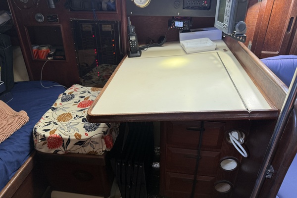 Josephine 38ft Ericson Yacht For Sale