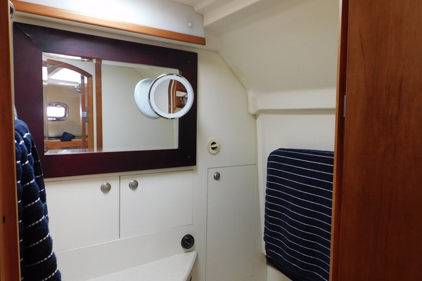 Just Rite 30ft Mainship Yacht For Sale