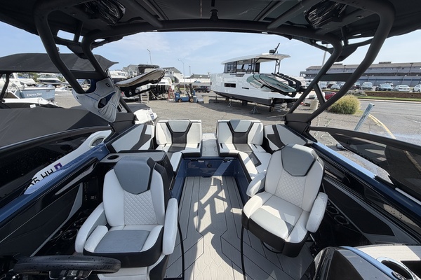 25ft Yamaha Boats Yacht For Sale