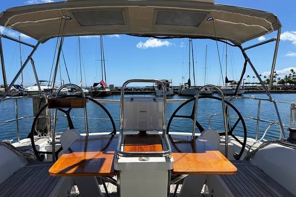 EFFORTLESS 37ft Hanse Yacht For Sale
