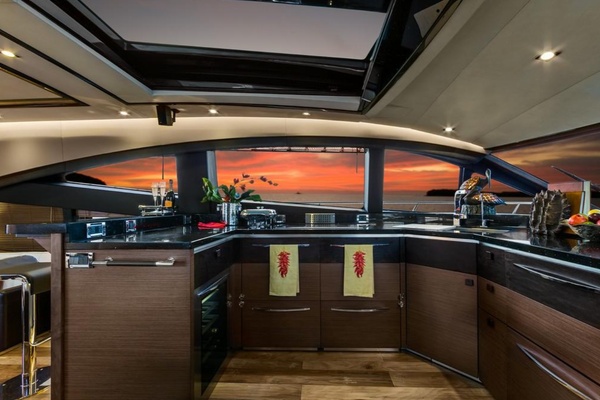65ft Sea Ray Yacht For Sale
