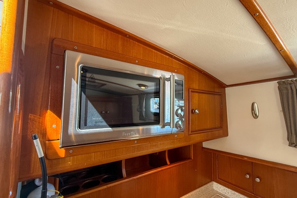 Candide 38ft Grand Banks Yacht For Sale