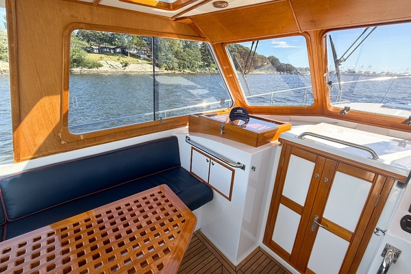 Candide 38ft Grand Banks Yacht For Sale
