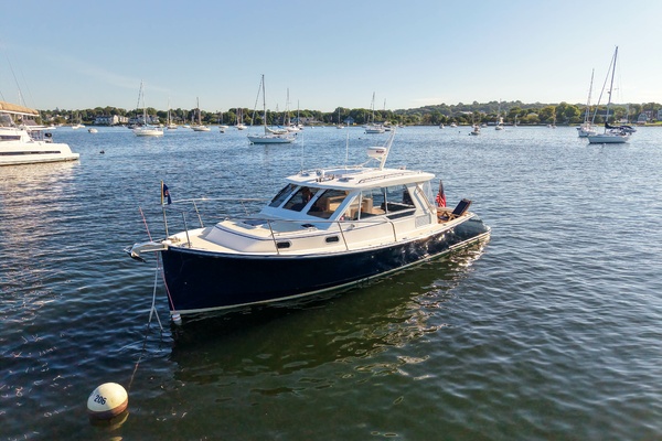 Sundown 34ft True North Yacht For Sale