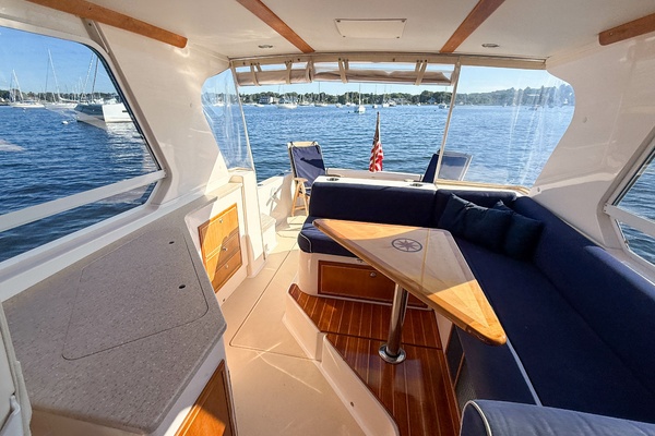 Sundown 34ft True North Yacht For Sale