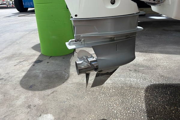 22ft Four Winns Yacht For Sale