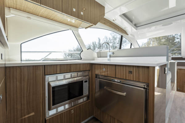 50ft Cruisers Yachts Yacht For Sale