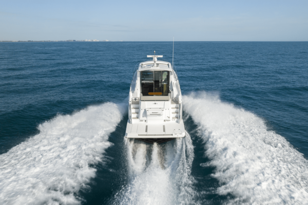 50ft Cruisers Yachts Yacht For Sale