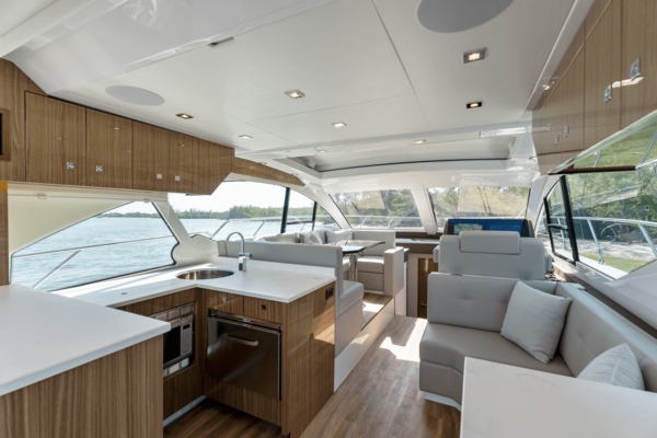 50ft Cruisers Yachts Yacht For Sale