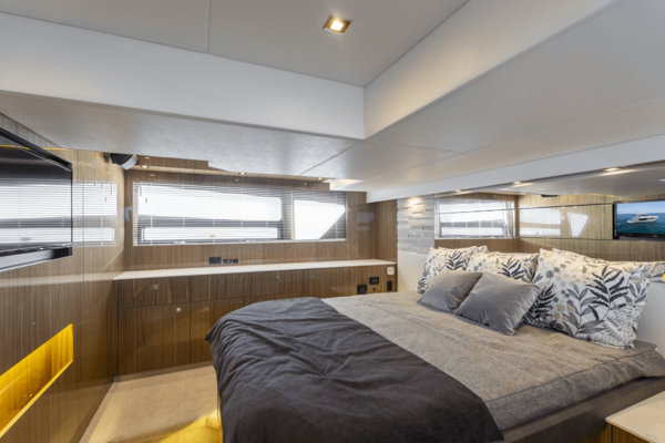 50ft Cruisers Yachts Yacht For Sale