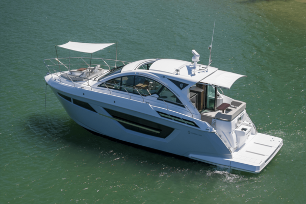 50ft Cruisers Yachts Yacht For Sale