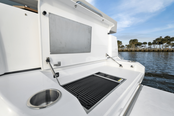 50ft Cruisers Yachts Yacht For Sale
