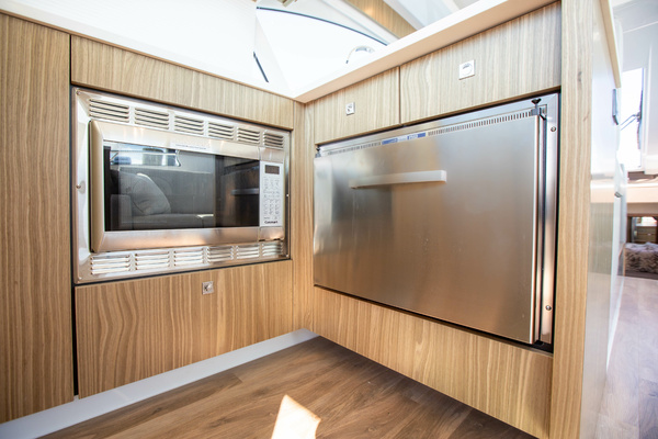 50ft Cruisers Yachts Yacht For Sale