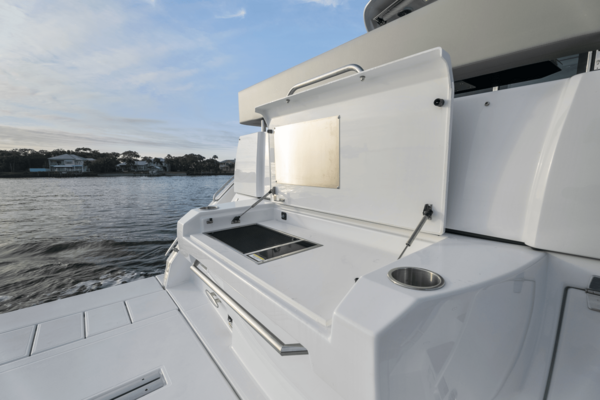 50ft Cruisers Yachts Yacht For Sale