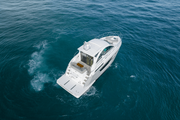 50ft Cruisers Yachts Yacht For Sale