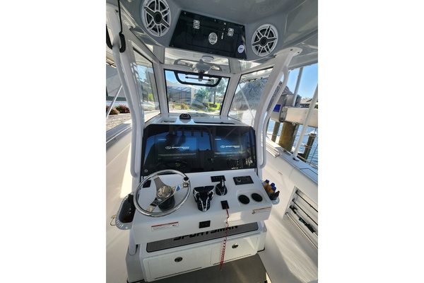 32ft Sportsman Yacht For Sale