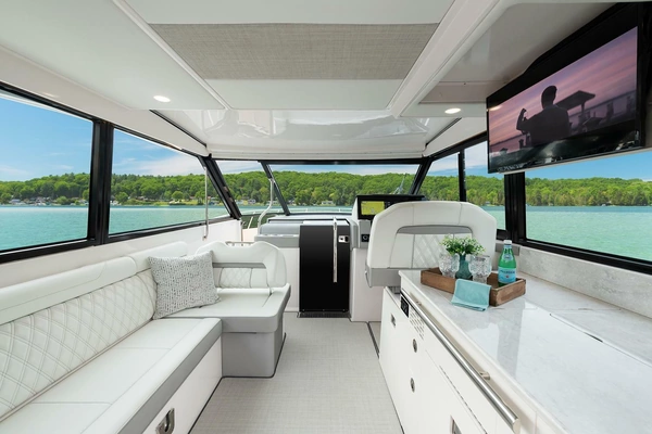 Regal 36 XO Yacht For Sale