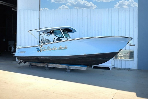 TOO TRUCKIN MUCH 33ft Blackfin Yacht For Sale