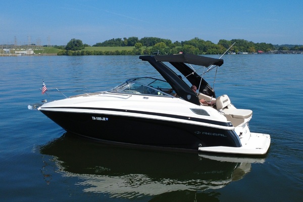 28ft Regal Yacht For Sale