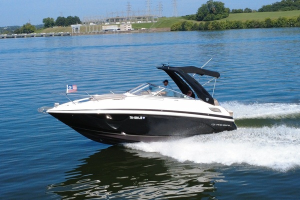 28ft Regal Yacht For Sale