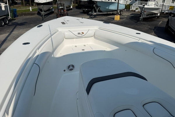 30ft Sea Hunt Yacht For Sale