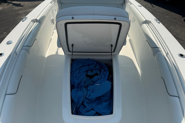 30ft Sea Hunt Yacht For Sale