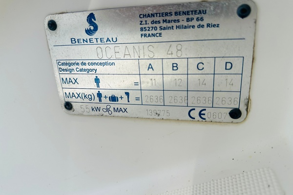 48ft Beneteau Yacht For Sale