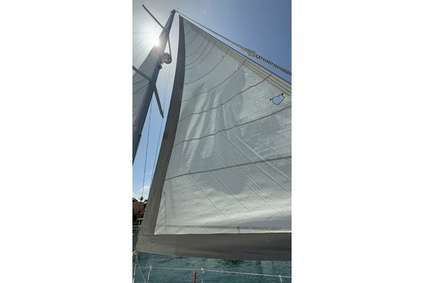 48ft Beneteau Yacht For Sale