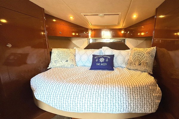 37ft Sea Ray Yacht For Sale