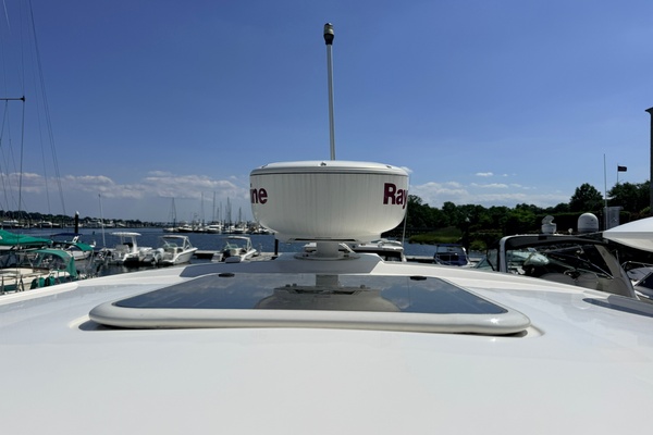 37ft Sea Ray Yacht For Sale