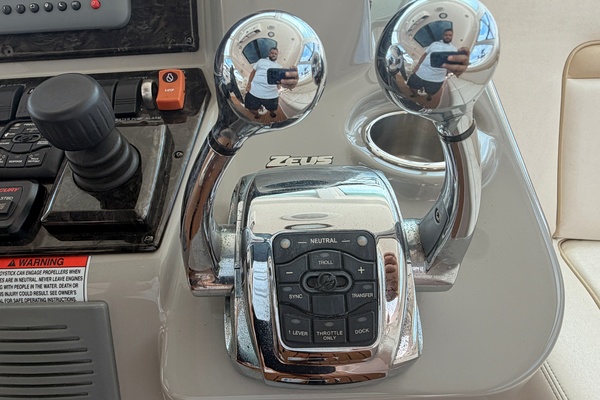 NARU 54ft Sea Ray Yacht For Sale