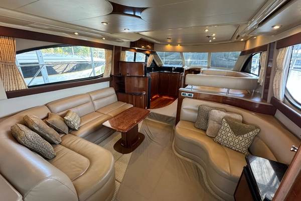 Meridian 411 Sedan Yacht For Sale
