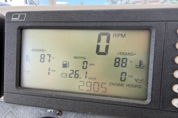 Post 50 Convertible Yacht For Sale