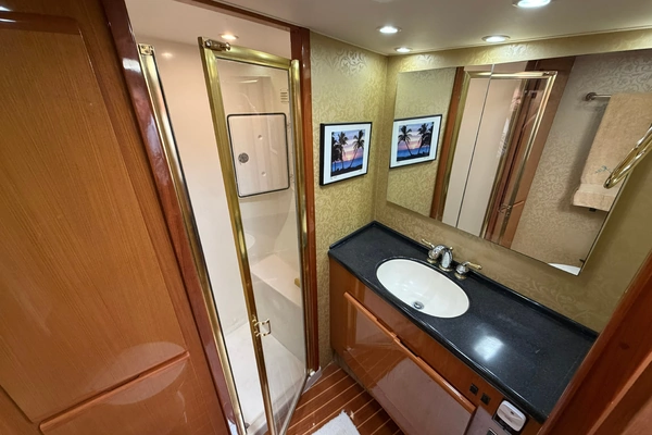 Post 50 Convertible Yacht For Sale