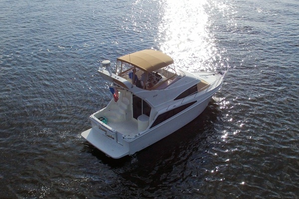 Dream Catcher 33ft Carver Yacht For Sale