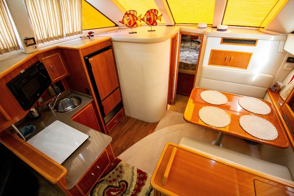 Dream Catcher 33ft Carver Yacht For Sale