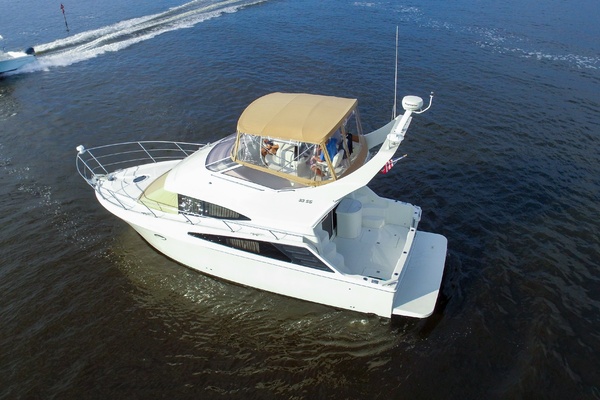Dream Catcher 33ft Carver Yacht For Sale