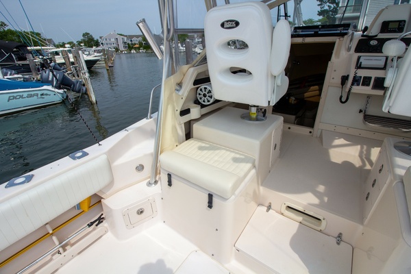 30ft Grady White Yacht For Sale