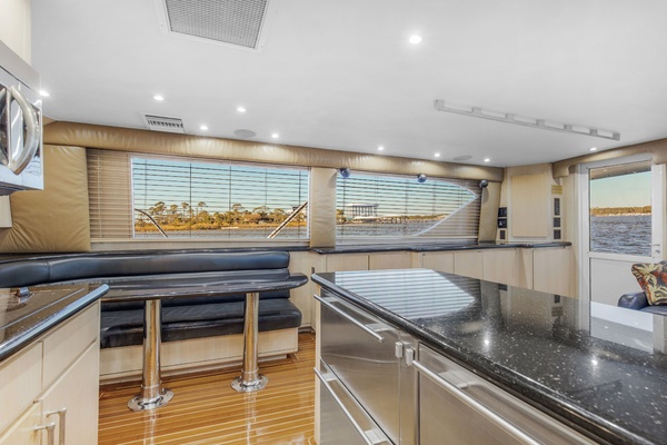 60ft Hatteras Yacht For Sale