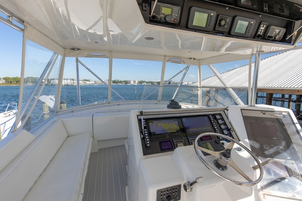 60ft Hatteras Yacht For Sale