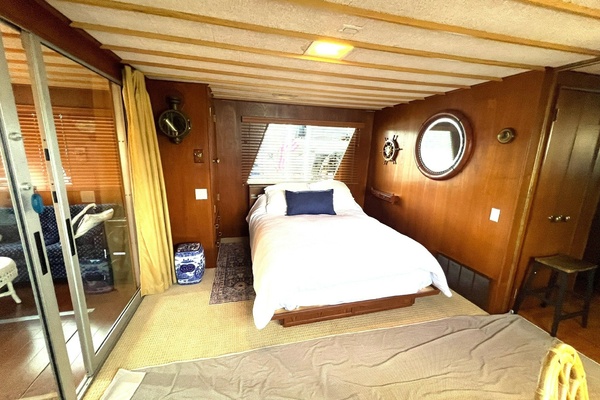DAS BIEST 82ft Pluckebaum Yacht For Sale