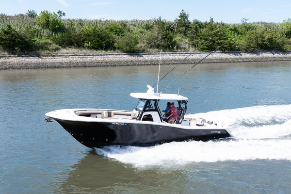 32ft Tidewater Yacht For Sale