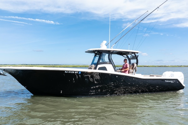 2023 Tidewater 320 CC Adventure