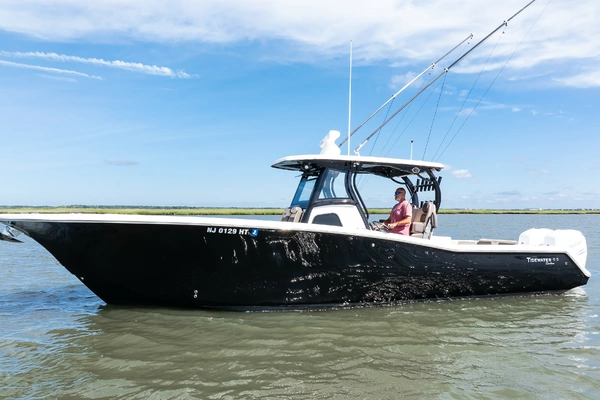 32-ft-Tidewater-2023-320 CC Adventure- Wildwood New Jersey United States  yacht for sale